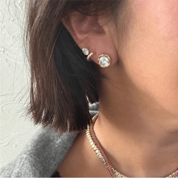 New! Anthropologie Bracha Wonder Gold Plated Bevel Post Earrings (2014) NWOT - Picture 2 of 3